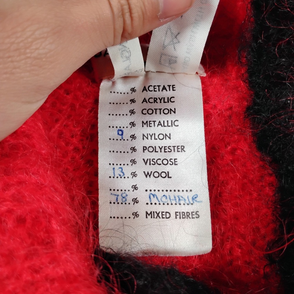Janet Clark Vintage Hand Knit Mohair Sweater Womens Medium Red Black Fluffy 80s - Picture 4 of 9